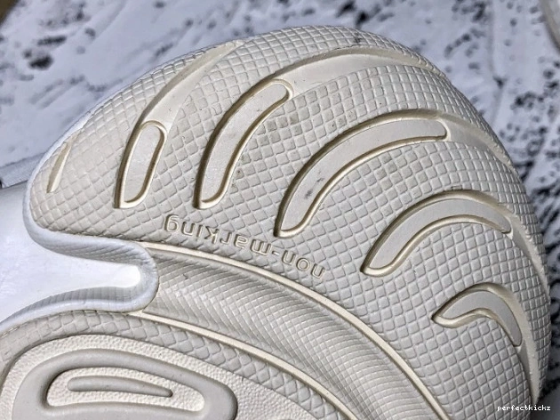 500 Yeezy White Adidas Bone FV3573 0806